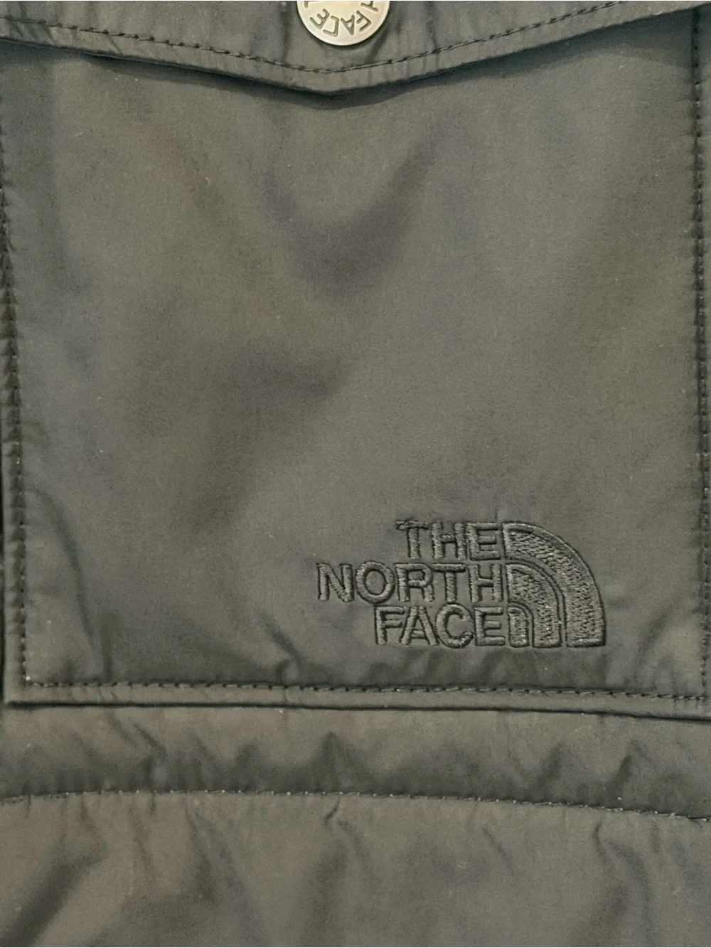 The North Face Men's Meeks Black Hooded Quilted Puffer Jacket L snap closure
